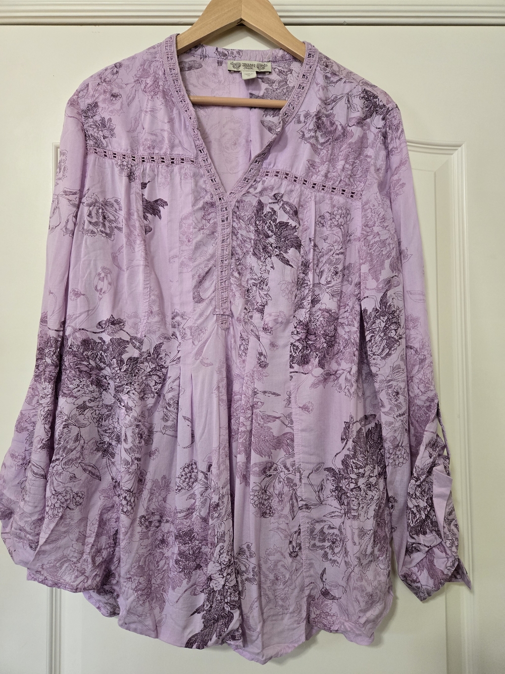 Vintage America Lilac Floral Split-Neck Tunic Flowy Feminine